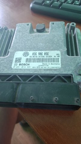 Комп'ютер двигуна 03G906056 VAG