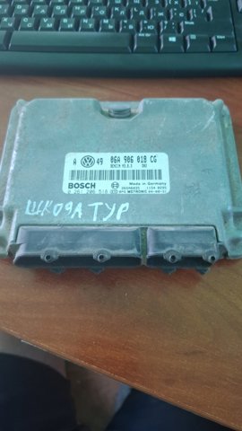 Модуль управління двигуном 06A906018CG VAG