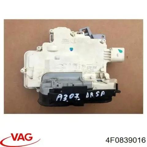 Замок задньої дверї, правої 4F0839016 VAG
