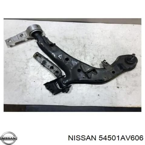 Поперечний важіль 54501AV606 NISSAN