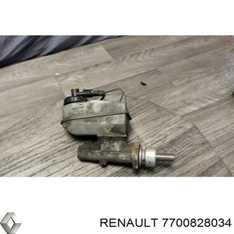Бачок головного гальмівного циліндру 7700828034 RENAULT