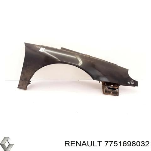 Переднє праве крило 7751698032 RENAULT