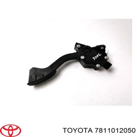 Підаль газу 7811012050 TOYOTA