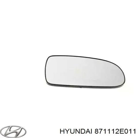 Скло кришки багажника 871112E011 HYUNDAI