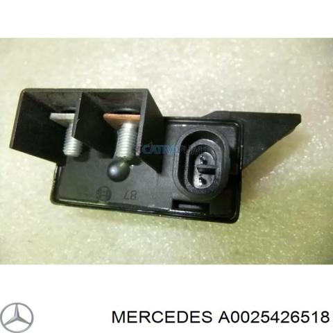 Датчик керма A0025426518 MERCEDES