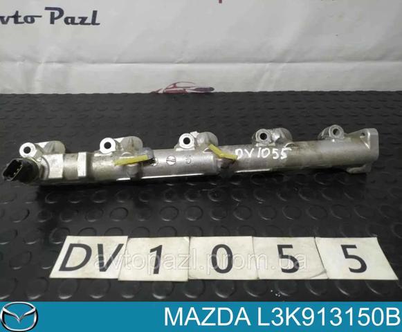 Рампа форсунок системи упорскування палива L3K913150B MAZDA