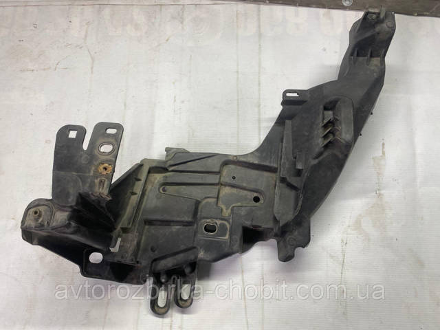 Кронштейн бампера переднього, лівий 622232066R RENAULT
