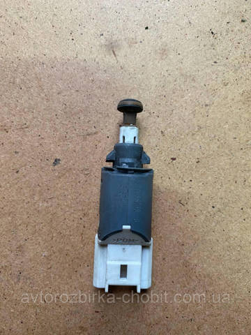 Кнопка стоп-сигналу 8200168238 RENAULT
