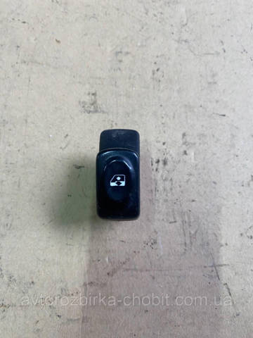 Кнопка вмикання двигуна склопідіймача задня 8200199223 RENAULT