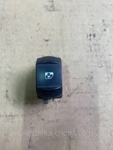 Кнопка підйомника переднього правого скла 8200315013 RENAULT