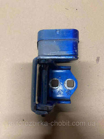 Петля заднтої двері, правої 8200338990 RENAULT
