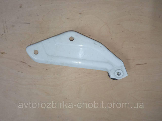 Ролик двері бічної/зсувної, правий верхній 8200497626 RENAULT