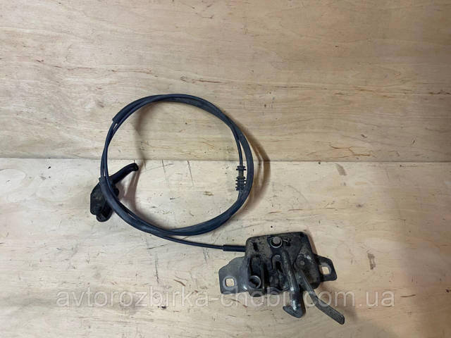 Замок кришки капота 8200497783 RENAULT