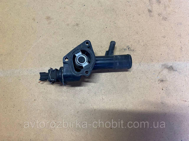 Корпус термостата 8200558783 RENAULT