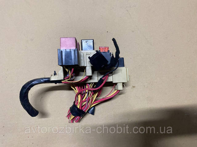 Монтажний блок 8200574970 RENAULT