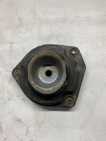Подушка амортизатора переднього 8200591283 RENAULT