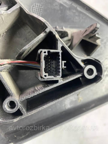Праве бокове дзеркало 963010192R RENAULT