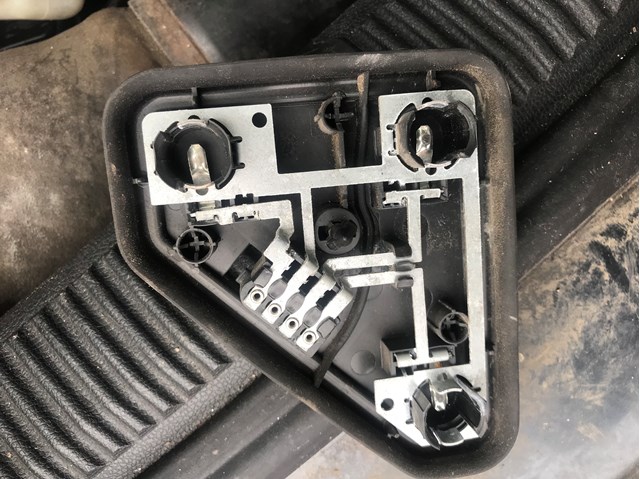 Задній правий стоп 63218371326 BMW