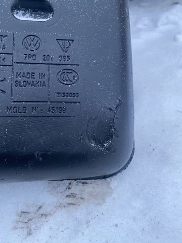 Б/бак 7P6201075H VAG