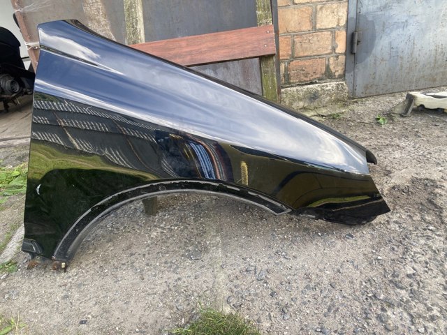Переднє праве крило 95550303202GRV PORSCHE