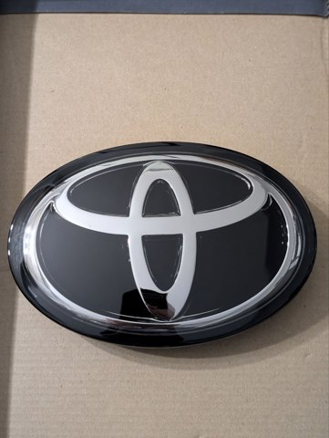 Емблема решітки радіатора 9097502159 TOYOTA
