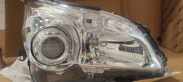 Основна фара - вставка 8114560F01 TOYOTA