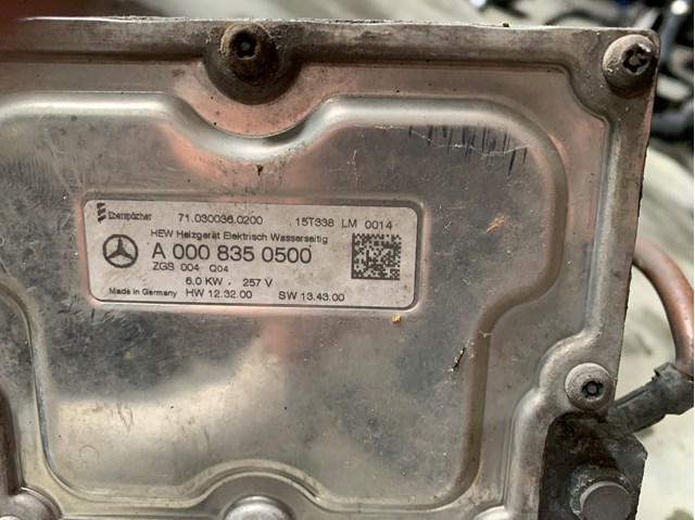 Електропідігрівач охолоджуючої рідини 0008350500 MERCEDES