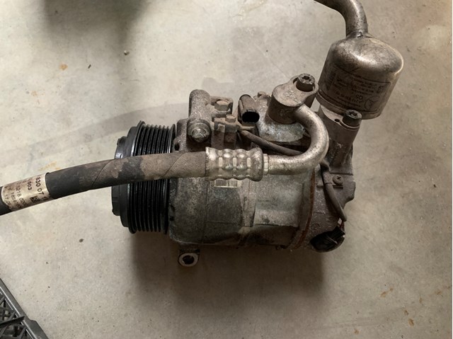 Компресор холодоагенту 0022303211 MERCEDES
