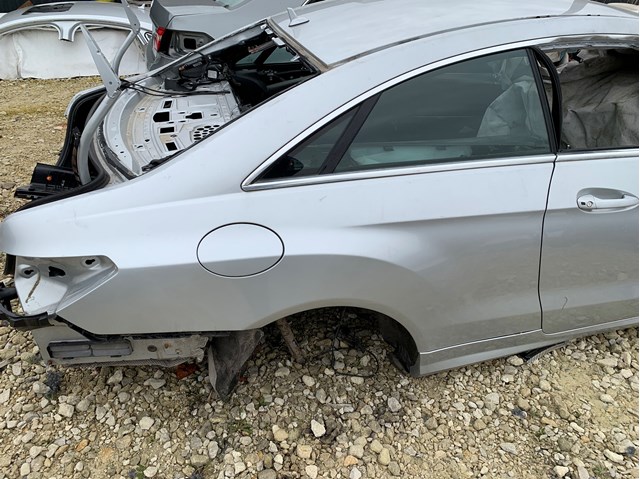 Бічна частина задні праві 2076302601 MERCEDES