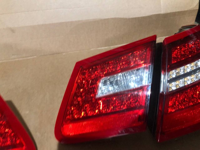Фара задня права внутрішня 2078200464 MERCEDES