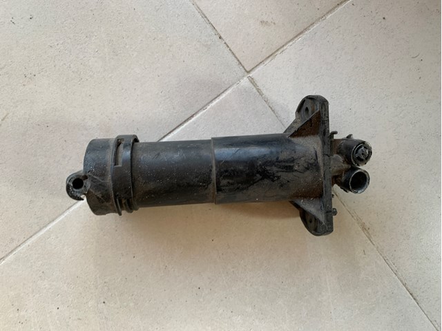 Форсунка омивача фари передньої, правої 4L0955102 VAG