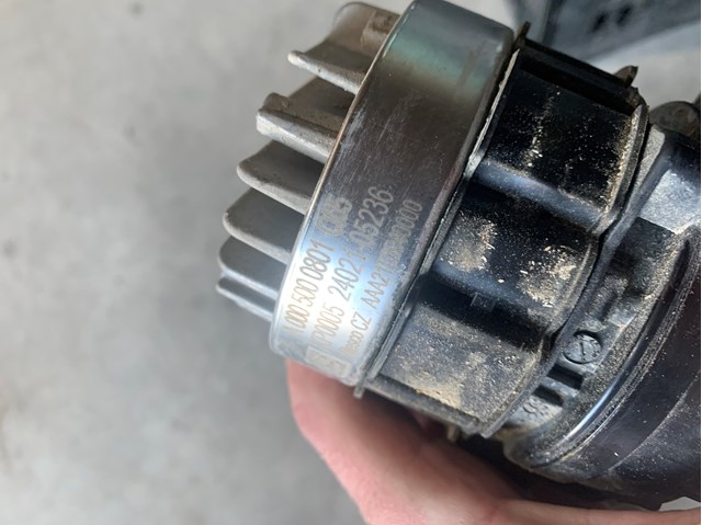 Водяний насос охолодження електро додатковий A0005000801 MERCEDES