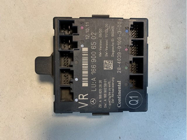 Блок комфорту передніх дверей A1669006502 MERCEDES