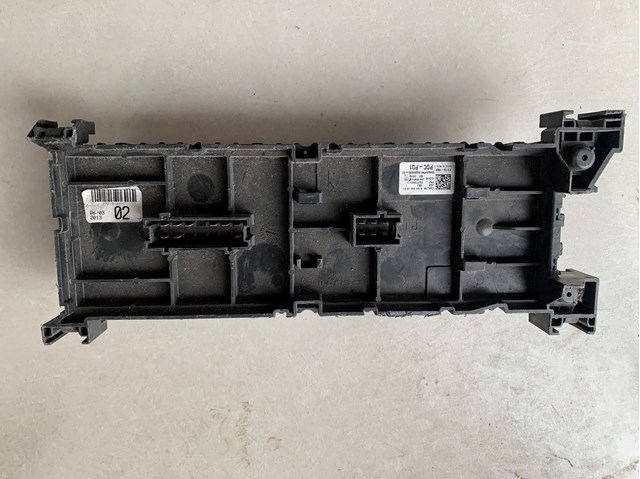 Реле запобіжників A1669063901 MERCEDES