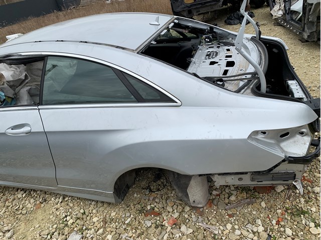 Крило заднє A2076302501 MERCEDES
