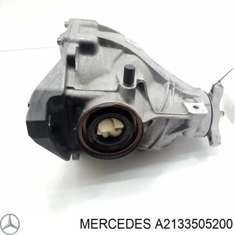 Редуктор колісний моста заднього A2133505200 MERCEDES