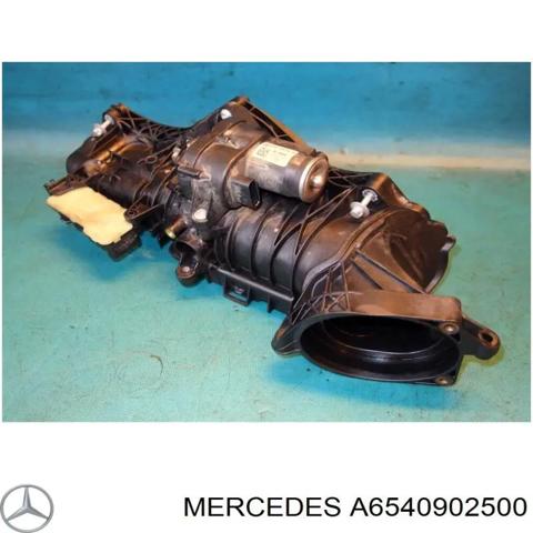 Колектор впускний A6540902500 MERCEDES