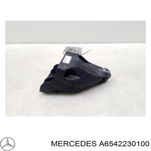 Кронштейн подушки (опори) двигуна, правої A6542230100 MERCEDES