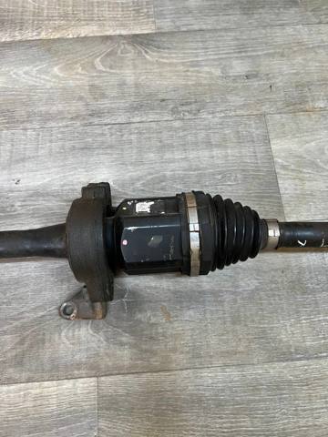 Піввісь передня, права 4341042300 TOYOTA