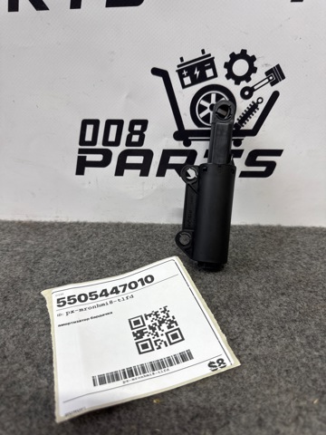 Амортизатор кришки бардачка 5505447010 TOYOTA