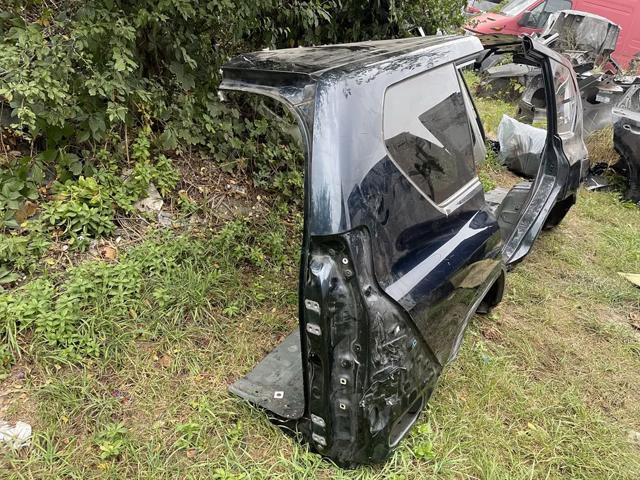 Крило праве заднє 6016160B70 TOYOTA