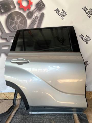 Двері задні в зборі 670030E190 TOYOTA
