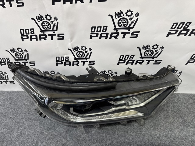 Основна фара - вставка 8114542A33 TOYOTA