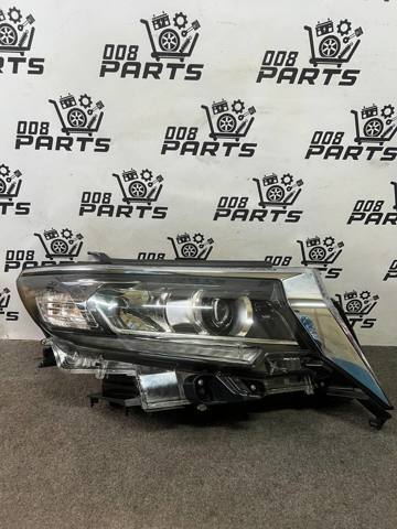 Права блок фара 8114560N20 TOYOTA