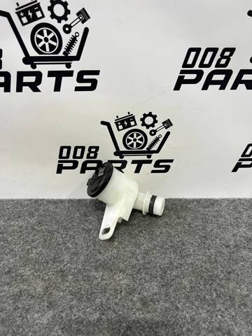 Горловина бачка омивача 853010E030 TOYOTA