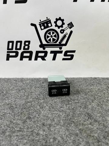 USB-розгалужувач 8553215010 TOYOTA