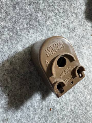 Датчик відкривання капота 8974752010 TOYOTA