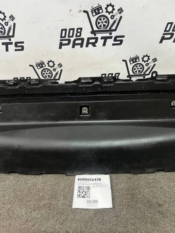 Швелер переднього бампера 95B805241B PORSCHE