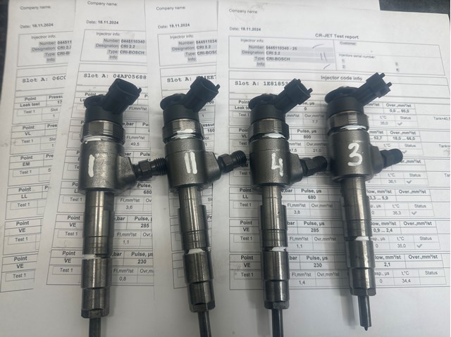 Форсунки електромагнітні 0445110340 FORD