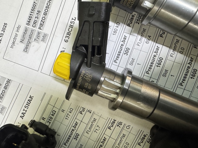 Форсунки електромагнітні 0445115007 OPEL